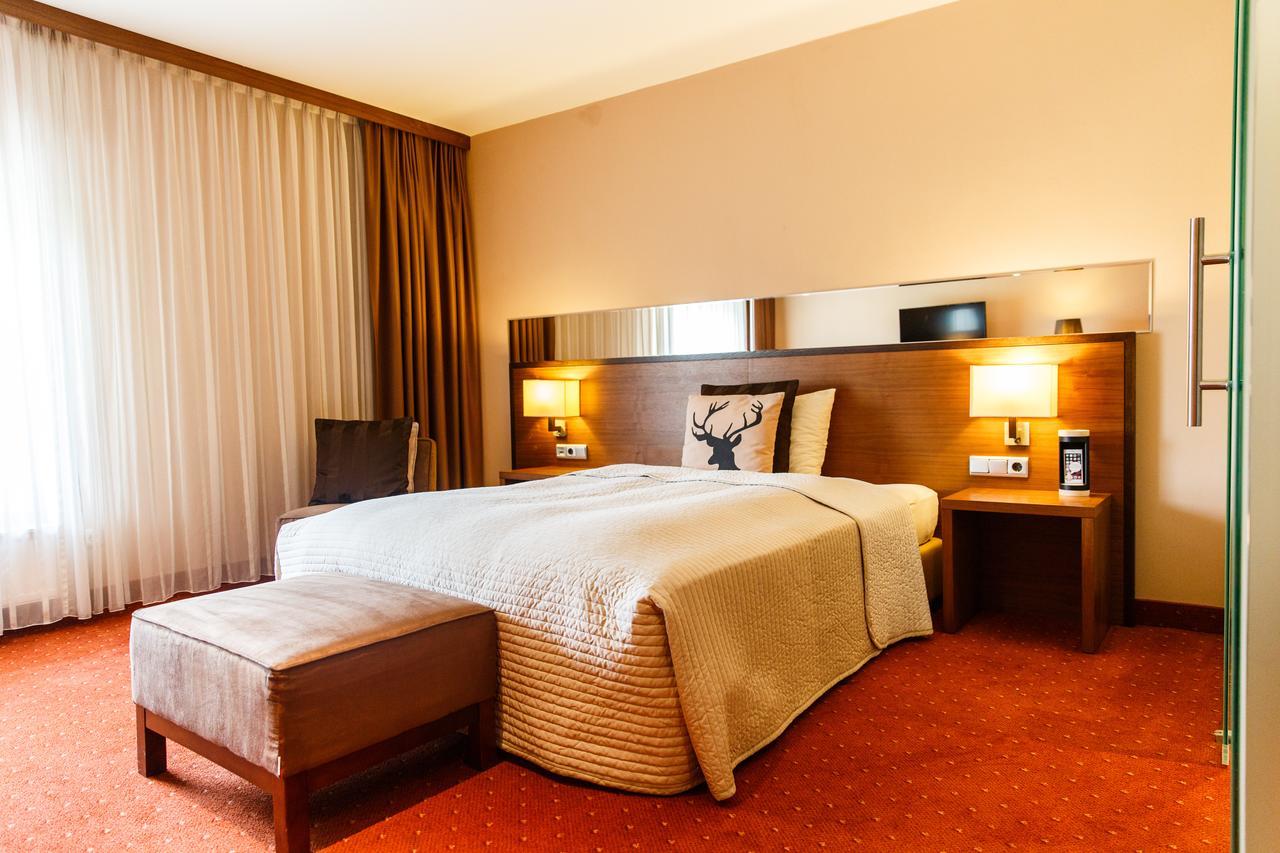 Hotel Зальцбург Экстерьер фото